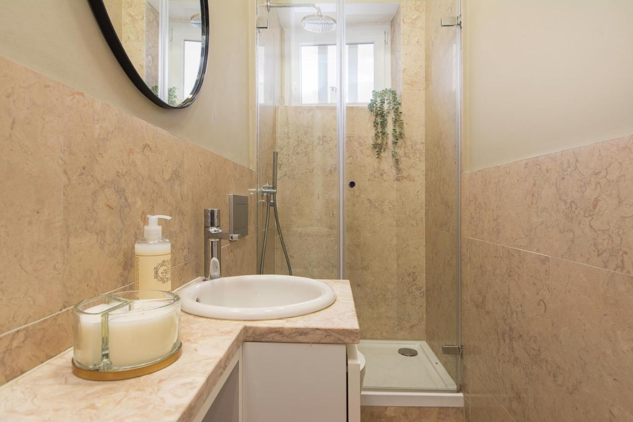 Charming Apartment In Private Condominium At Graca ลิสบอน ภายนอก รูปภาพ